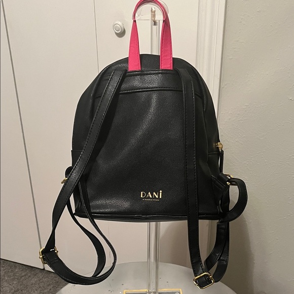 Disney - Dani by Danielle Nicole Black and Pink Minnie Backpack Purse w/ Bow - Picture 3 of 16